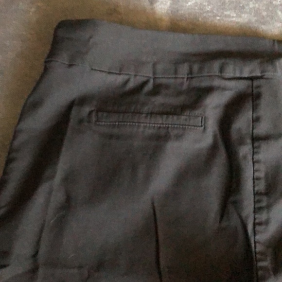 Women’s size XL Hilary Radley black shorts - Picture 10 of 10